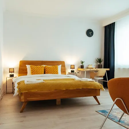 Luxurious And Cosy - Dristor *